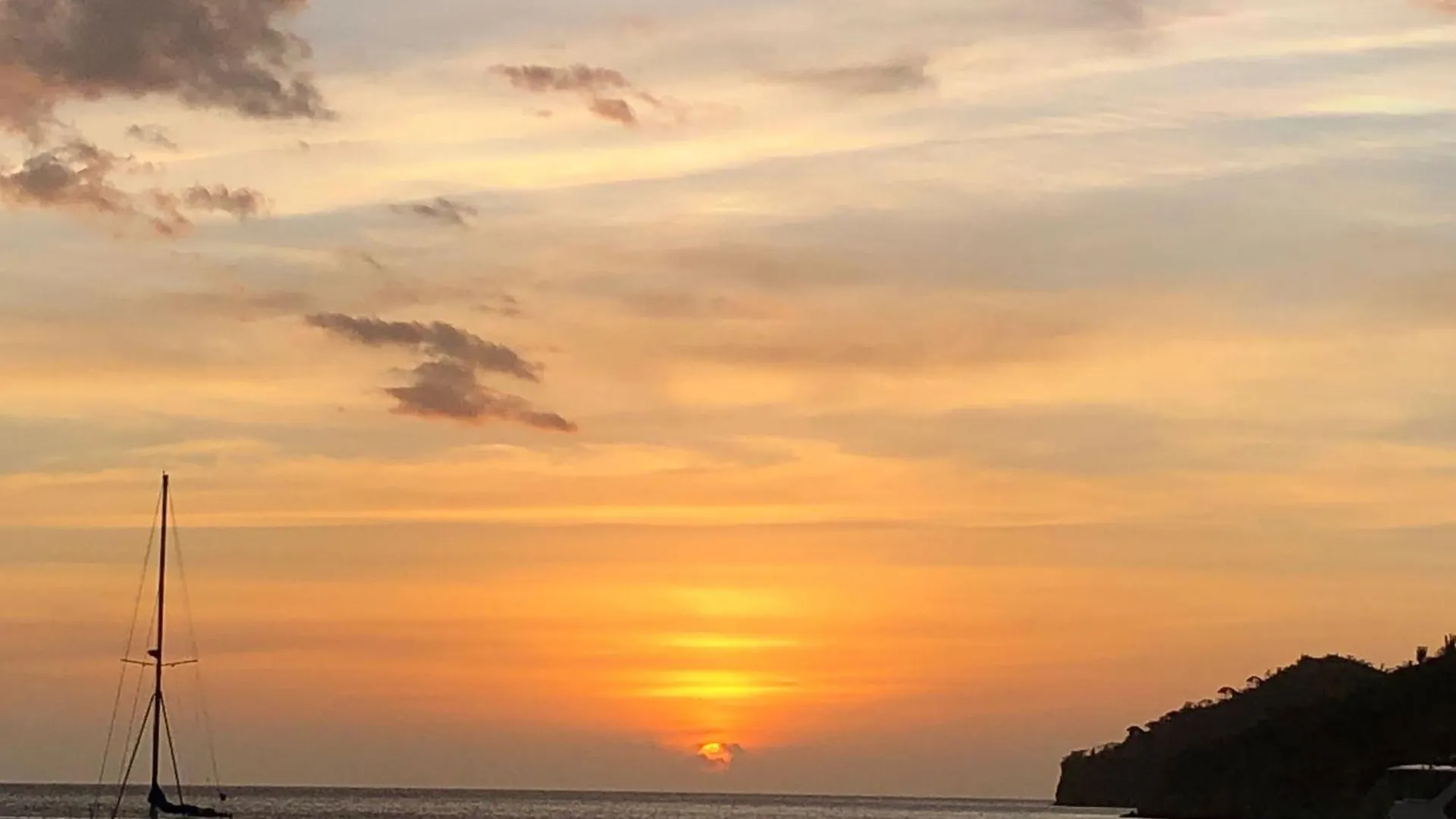 Edif El Penon Loft Amazing Ocean Views And Cheap의 연락처